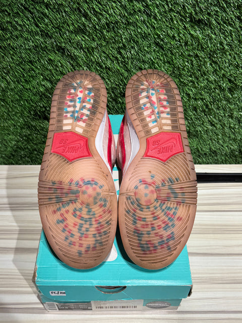 Nike SB Dunk Low StrangeLove Skateboards Sz 9M..