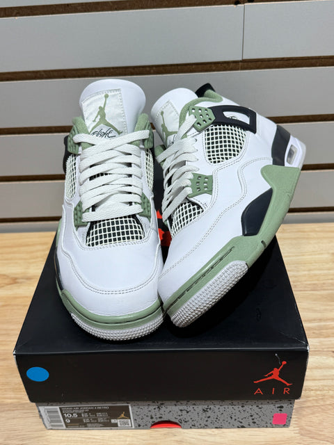 Jordan 4 Retro Seafoam (Women's) Sz 9M / 10.5M