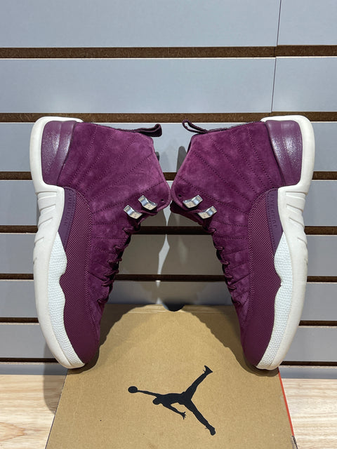 Jordan 12 Retro Bordeaux Sz 9.5