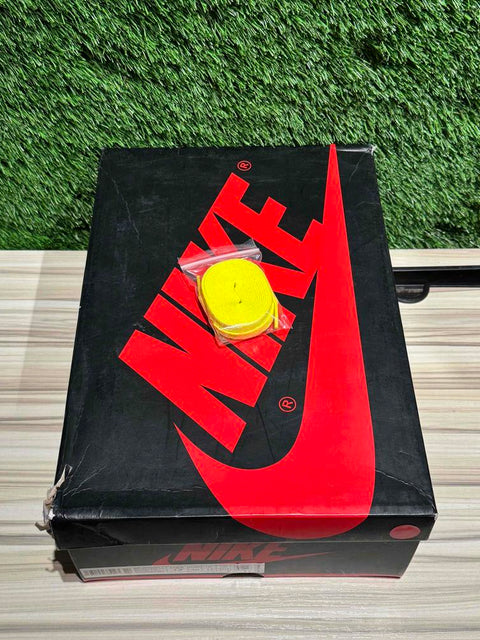 Jordan 1 Retro High First Class Flight Sz 12.