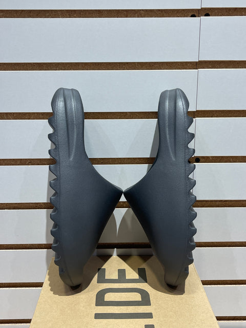 adidas Yeezy Slide Onyx Sz 11