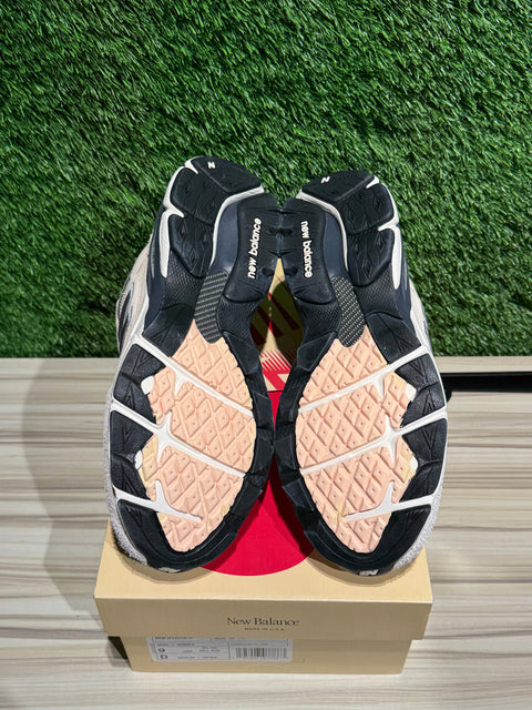 New Balance 990v3 MiUSA Teddy Santis Moonbeam Sz 9