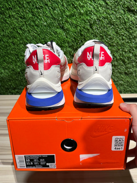 Nike Vaporwaffle sacai Sport Fuchsia Game Royal Sz 10M