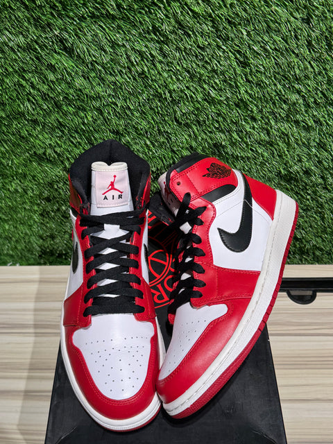 Jordan 1 Retro Chicago (2013)