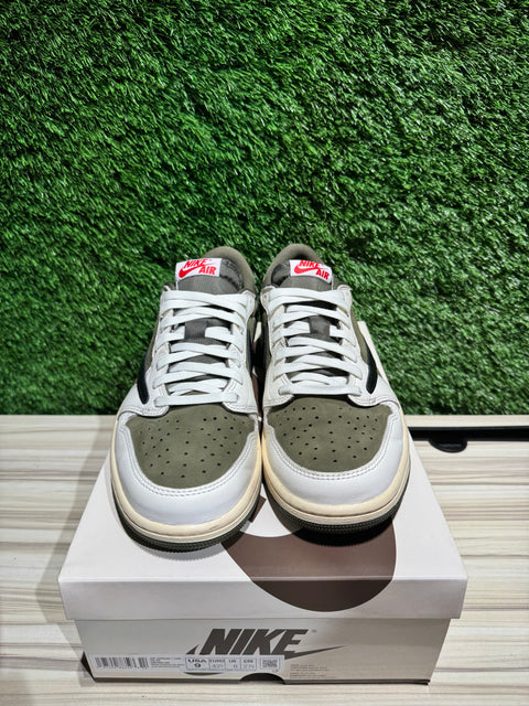 Jordan 1 Retro Low OG SP Travis Scott Medium Olive Sz 9