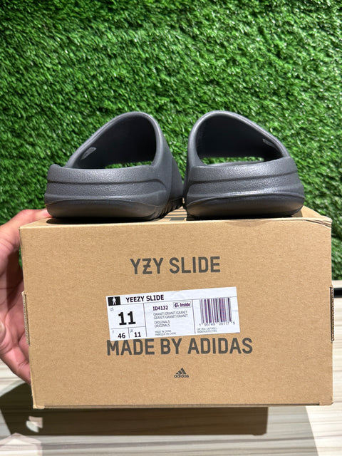 adidas Yeezy Slide Granite Sz 11