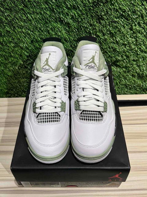 Jordan 4 Retro Seafoam (Women's) sz 7.5W/6M