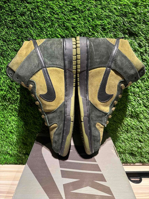 Nike SB Dunk High Hulk Sz 9.5M