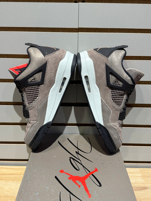 Jordan 4 Retro Taupe Haze Sz 11.5