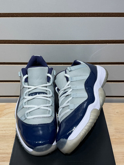 Jordan 11 Retro Low Georgetown Sz 8