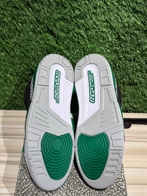 Jordan 3 Retro Pine Green Sz 10