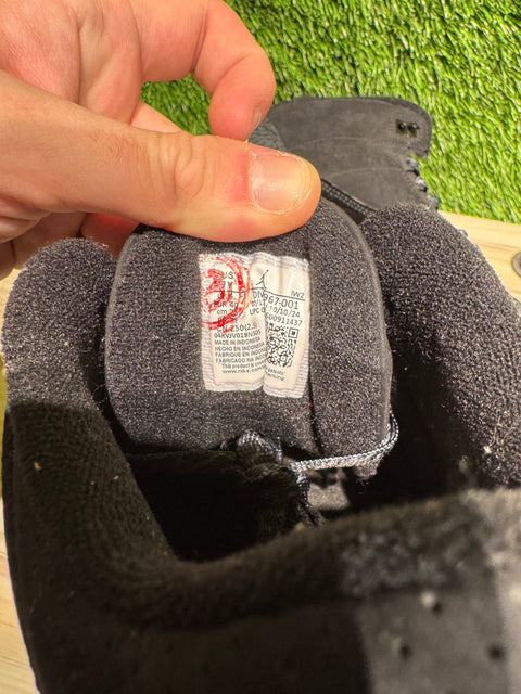 Jordan 3 Retro Black Cat (2025) (GS) Sz 7Y