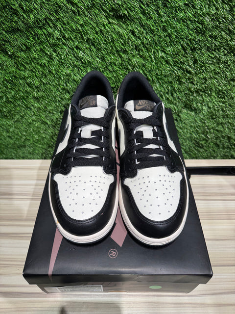 Jordan 1 Retro Low OG Mocha Sz 10.5M