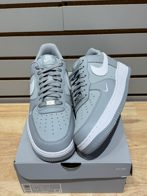 Nike Air Force 1 Low '07 LV8 Carbon Fiber Swoosh Wolf Grey White Sz 11M