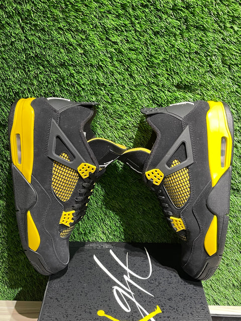 Jordan 4 Retro Thunder (2023) Sz 11.5M