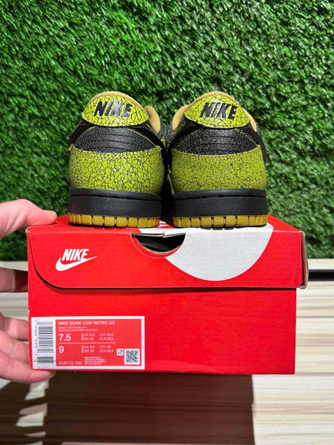 Nike Dunk Low Retro QS Halloween Skull Sz 7.5M