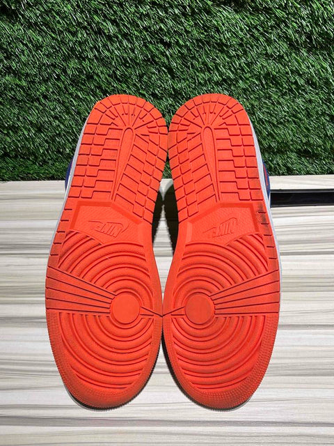 Jordan 1 Mid Knicks Sz 9M