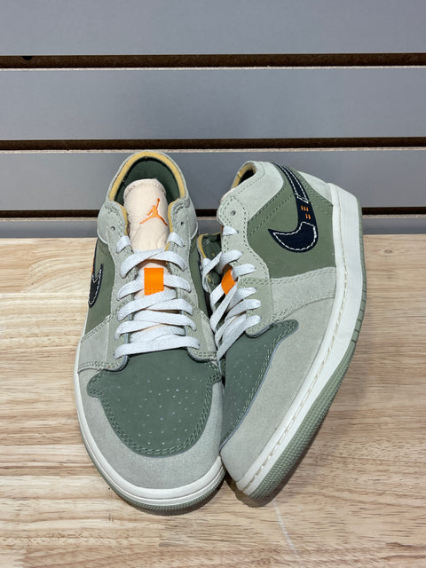 Jordan 1 Low SE Craft Light Olive Sz 10