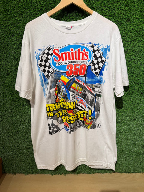 Vintage 2013 Smith's Food & Drugs Stores 350 Nascar Tee Sz XL
