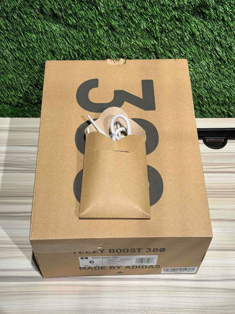 adidas Yeezy Boost 380 Pyrite Sz 6M...