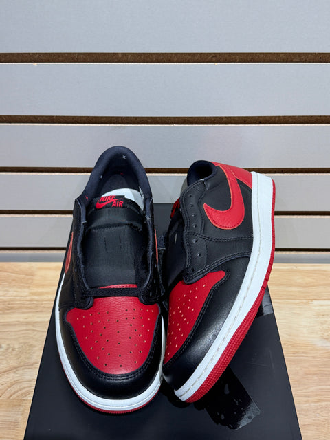 Jordan 1 Retro Low OG Banned Sz 11