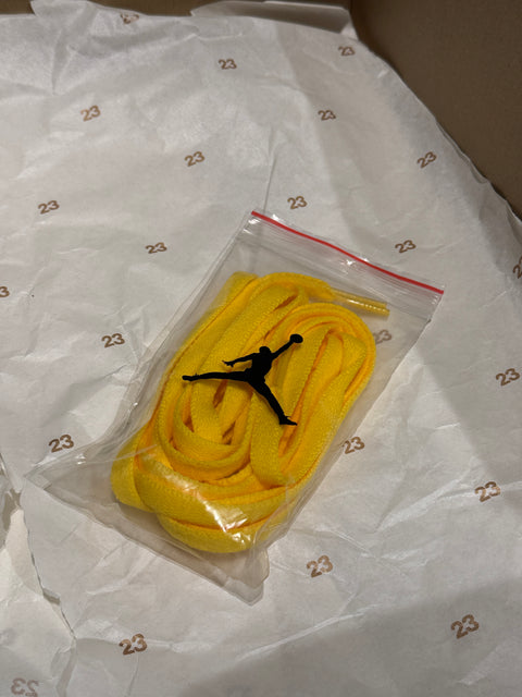 Jordan 1 Mid Last Shot Sz 12