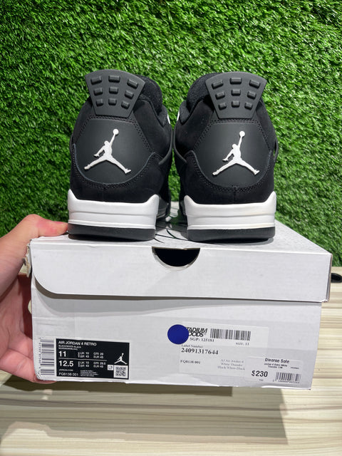 Jordan 4 Retro White Thunder Sz 11M
