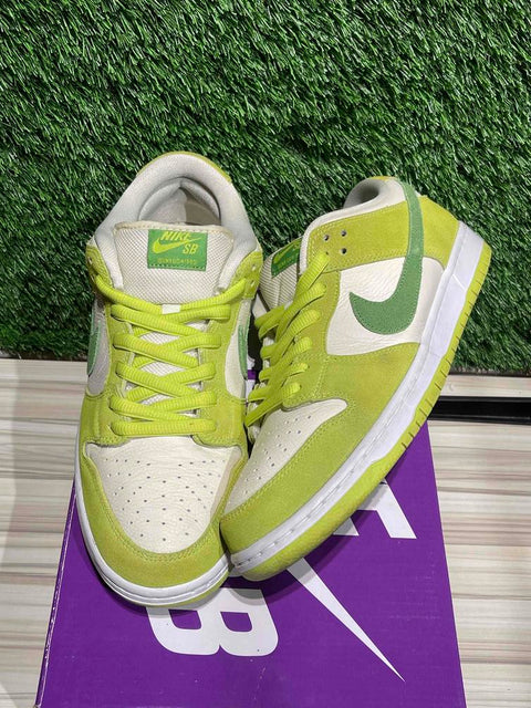 Nike SB Dunk Low Green Apple Sz 11M,