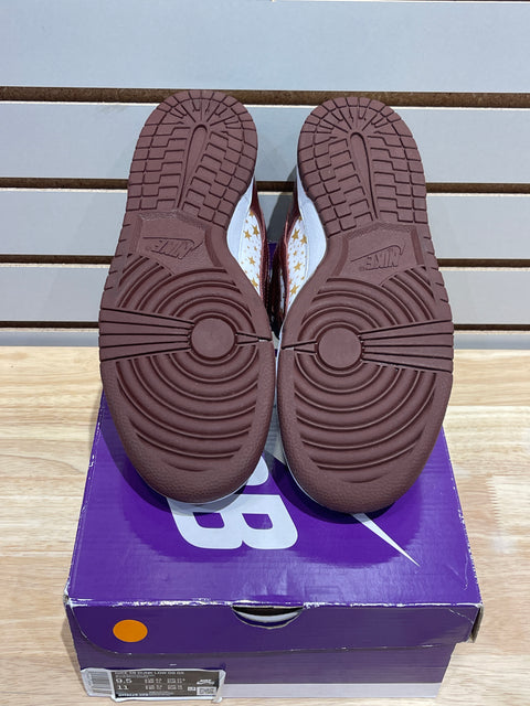 Nike SB Dunk Low Supreme Stars Barkroot Brown (2021)