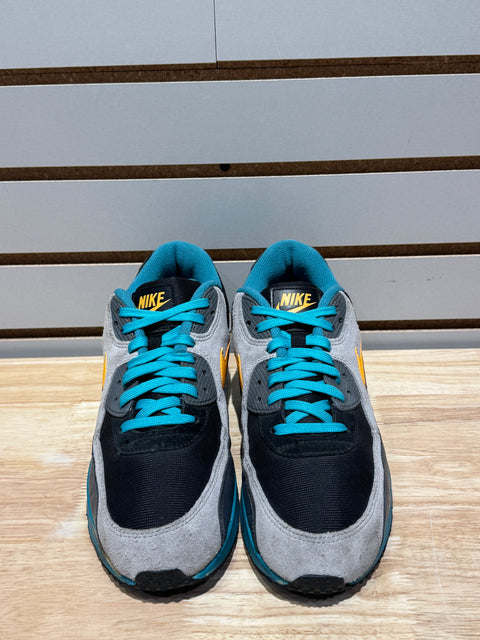 Nike Air Max 90 Winter Premium Sz 9.5