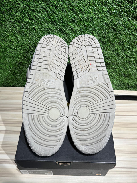 Jordan 1 Low Shadow Toe Sz 12M.