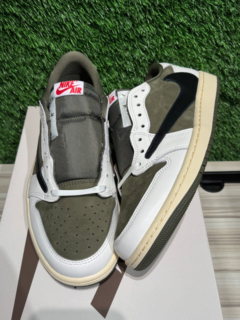 Jordan 1 Retro Low OG SP Travis Scott Medium Olive Sz 10M