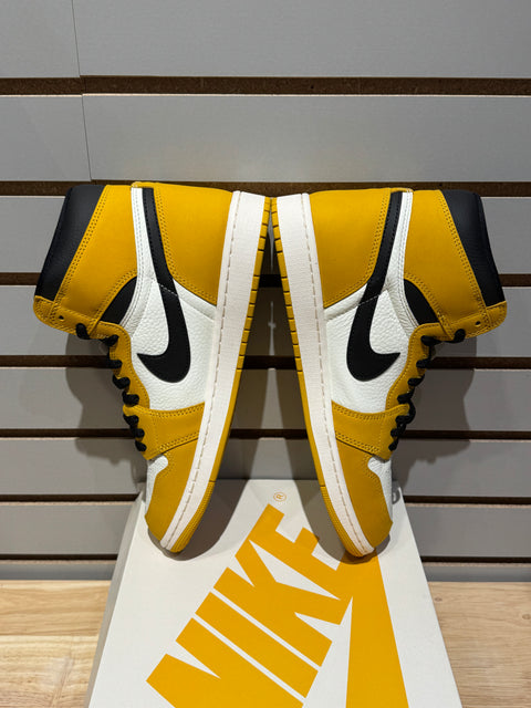 Jordan 1 Retro High OG Yellow Ochre Sz 10.5