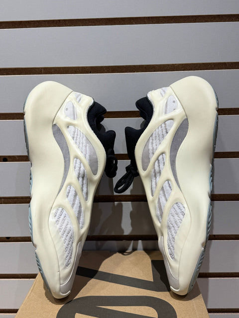 adidas Yeezy 700 V3 Azael Sz 13