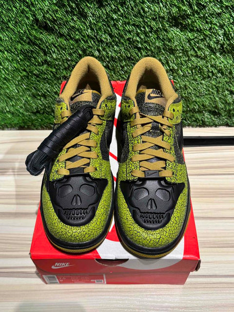 Nike Dunk Low Retro QS Halloween Skull Sz 7.5M