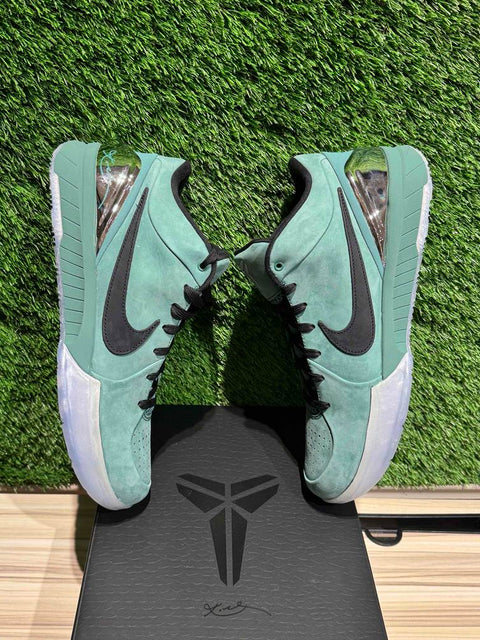 Nike Kobe 4 Protro Girl Dad Sz 12M..