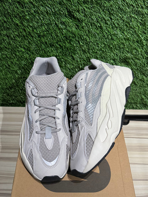 adidas Yeezy Boost 700 V2 Static Sz 12M