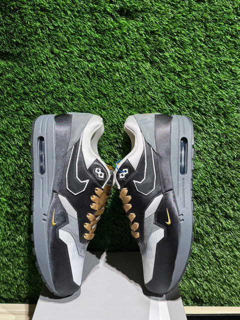 Nike Air Max 1 .SWOOSH Low Poly Big Head Mode Sz 12M...