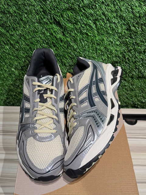 ASICS Gel-Kayano 14 Oyster White Steeple Grey Sz 13
