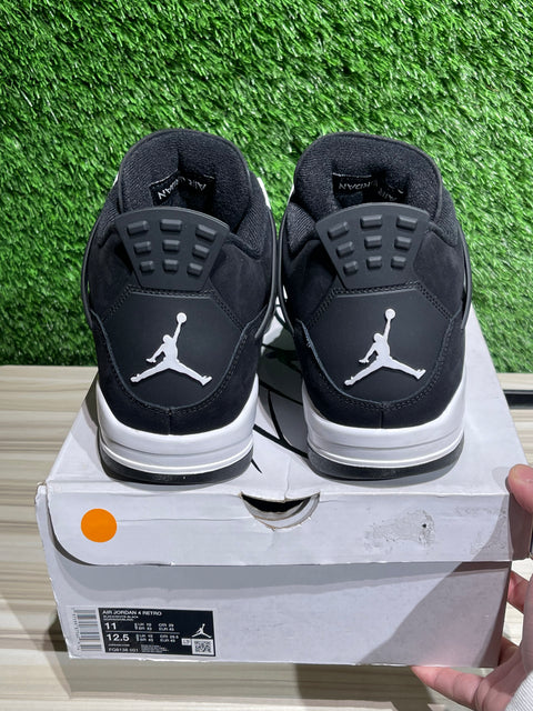 Jordan 4 Retro White Thunder Sz 11M