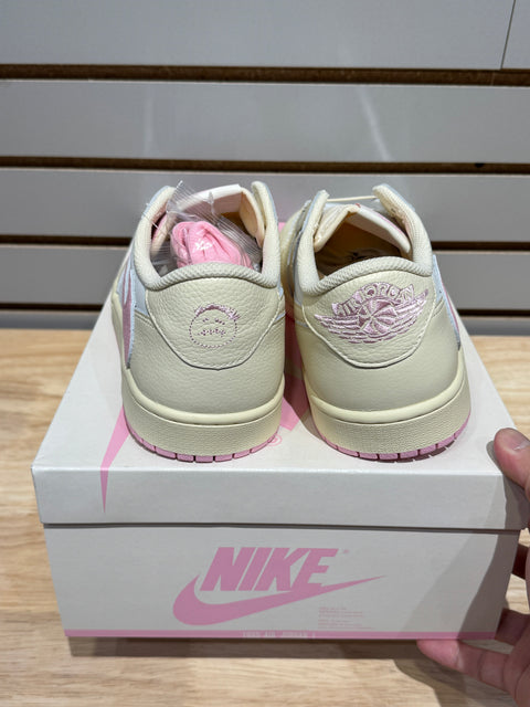 Jordan 1 Retro Low OG SP Travis Scott Shy Pink