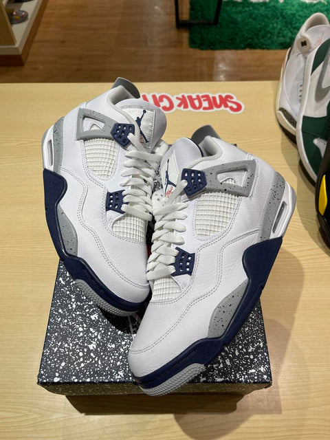 Jordan 4 Retro Midnight Navy Sz 10.5