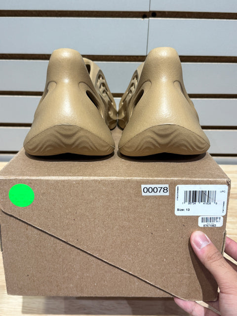 adidas Yeezy Foam RNNR Ochre Sz 13