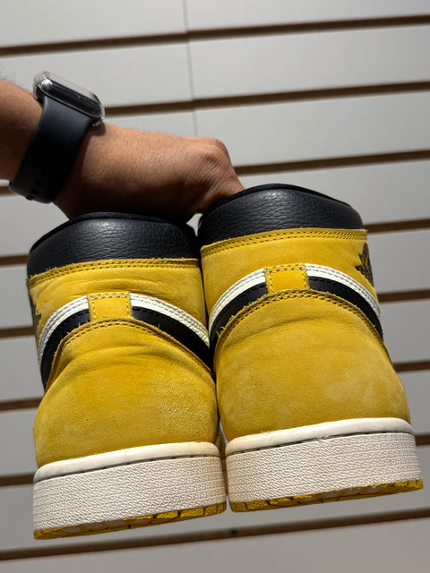 Jordan 1 Retro High OG Yellow Ochre Sz 9.5M