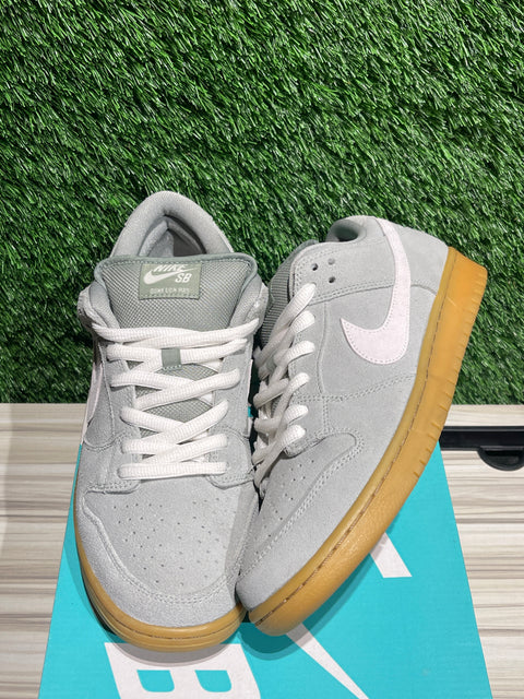 Nike SB Dunk Low Island Green Gum Sz 10