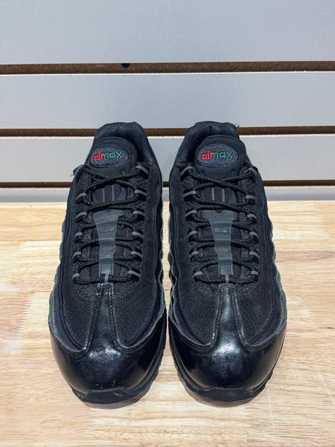 Nike Air Max 95 SP Undefeated Black Sz 9.5