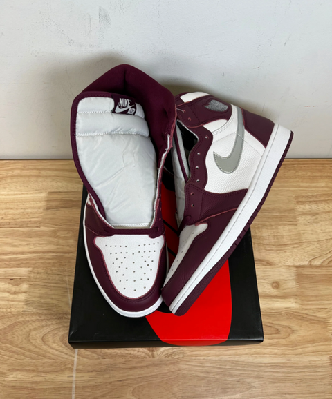 Jordan 1 Retro High OG Bordeaux