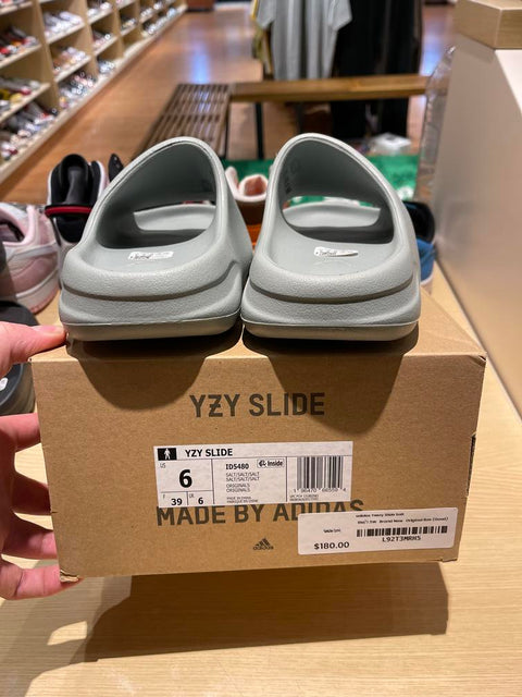 adidas Yeezy Slide Salt Sz 6