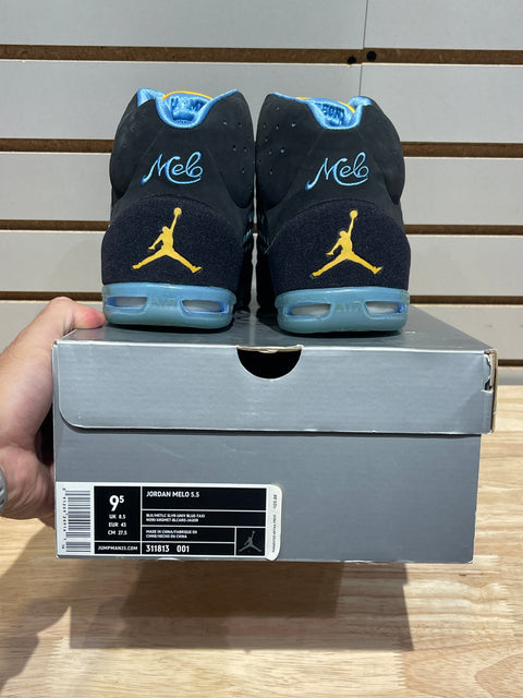 Jordan Melo 5.5 Away Sz 9.5