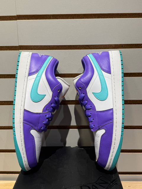 Jordan 1 Low SE Psychic Purple Hyper Jade Sz 9M